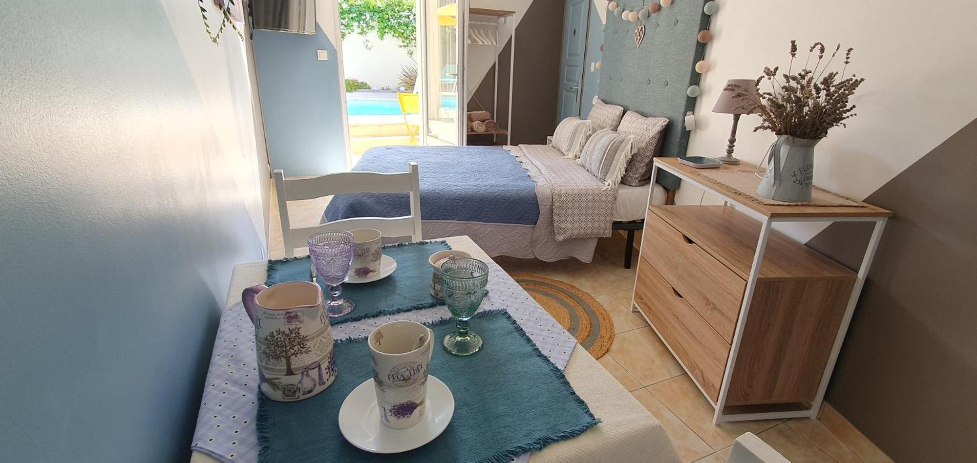 Chambre D'Hotes "La Petite Dormeuse" Comps  Εξωτερικό φωτογραφία